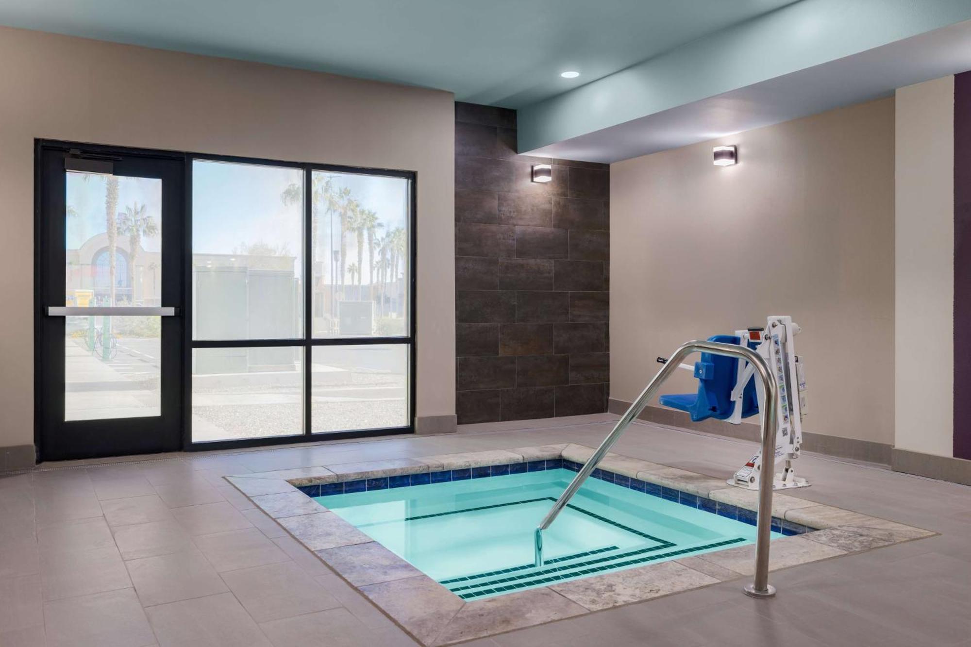 Home2 Suites By Hilton エル・セントロ エクステリア 写真